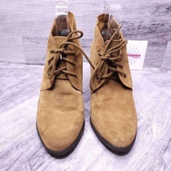 BCBGeneration Paxxton Suede Lace Up Heeled Ankle Boot Camel Brown Women's sz 8 - Picture 2 of 8